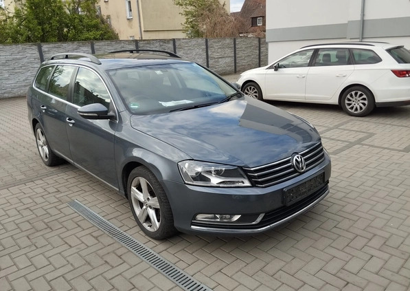 Volkswagen Passat cena 13999 przebieg: 255524, rok produkcji 2012 z Gubin małe 67